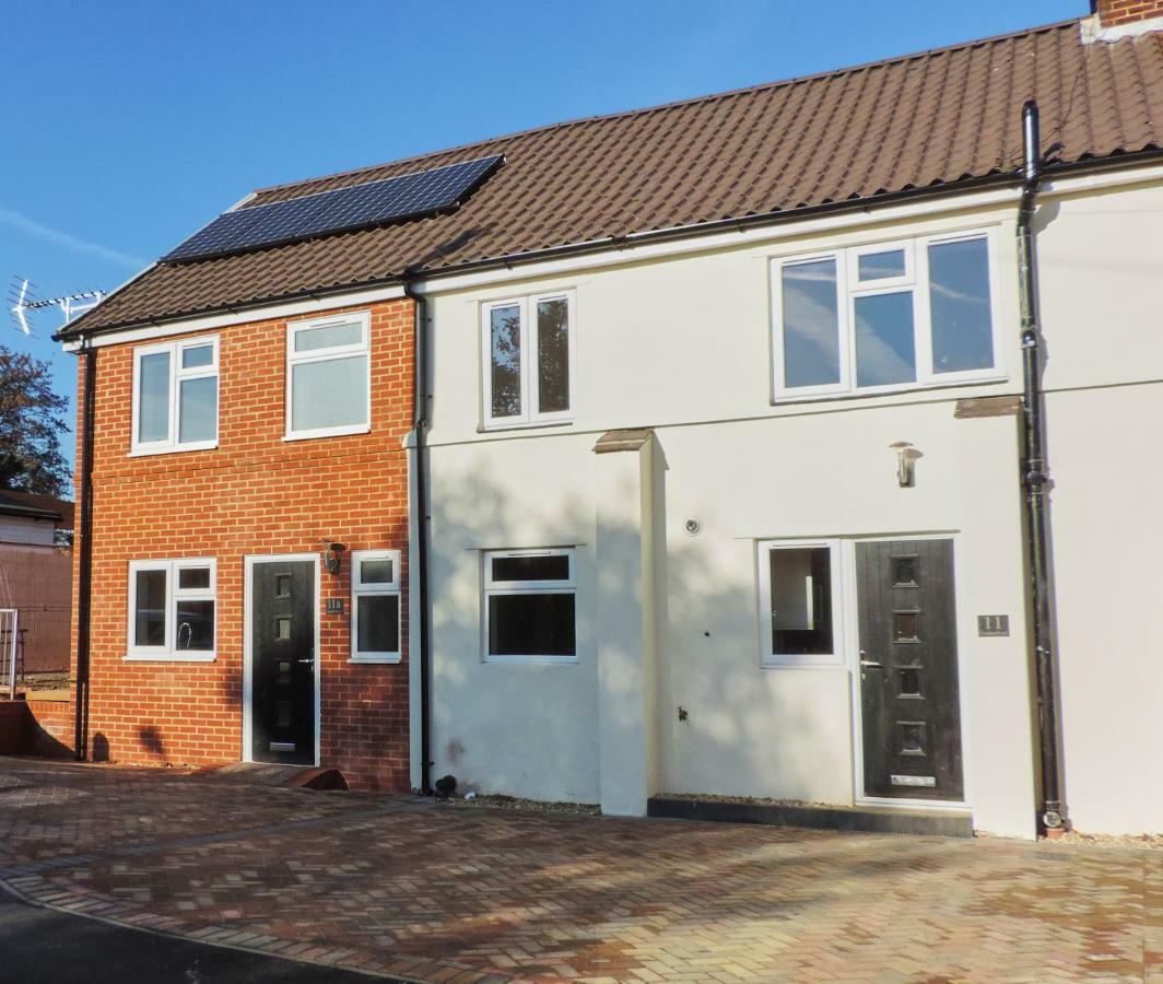 3 Bed Farnborough Air Accommodation Dış mekan fotoğraf