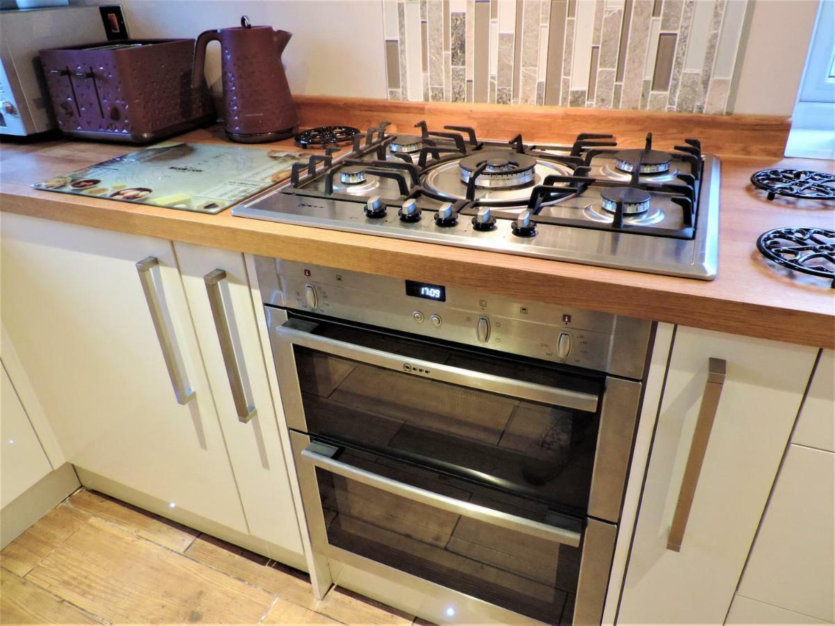 3 Bed Farnborough Air Accommodation Dış mekan fotoğraf