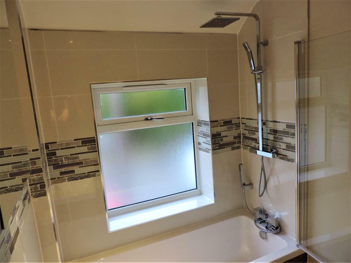 3 Bed Farnborough Air Accommodation Dış mekan fotoğraf